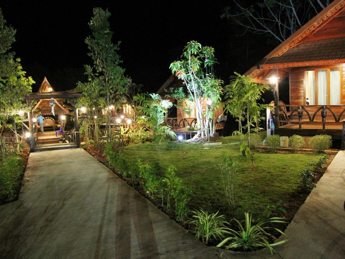 Burilamplai Resort Thung Yai Exterior foto