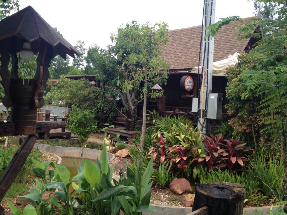 Burilamplai Resort Thung Yai Exterior foto